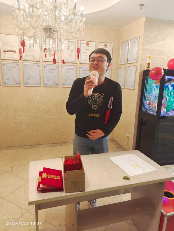 c6e849ecb43986de.jpg c6e849ecb43986de.jpg